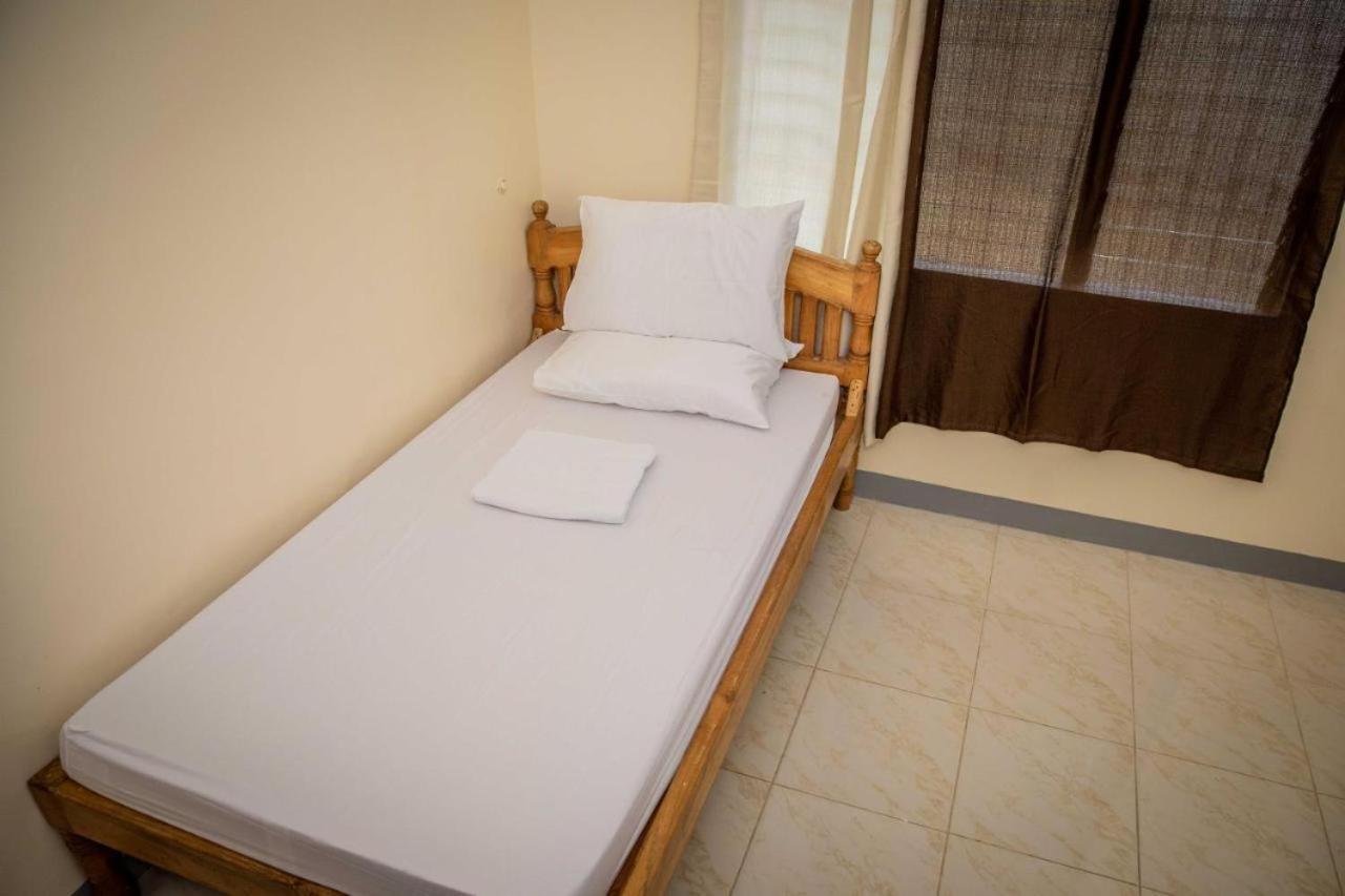 Fardesam - Budget Friendly Guest House Siquijor Exteriör bild